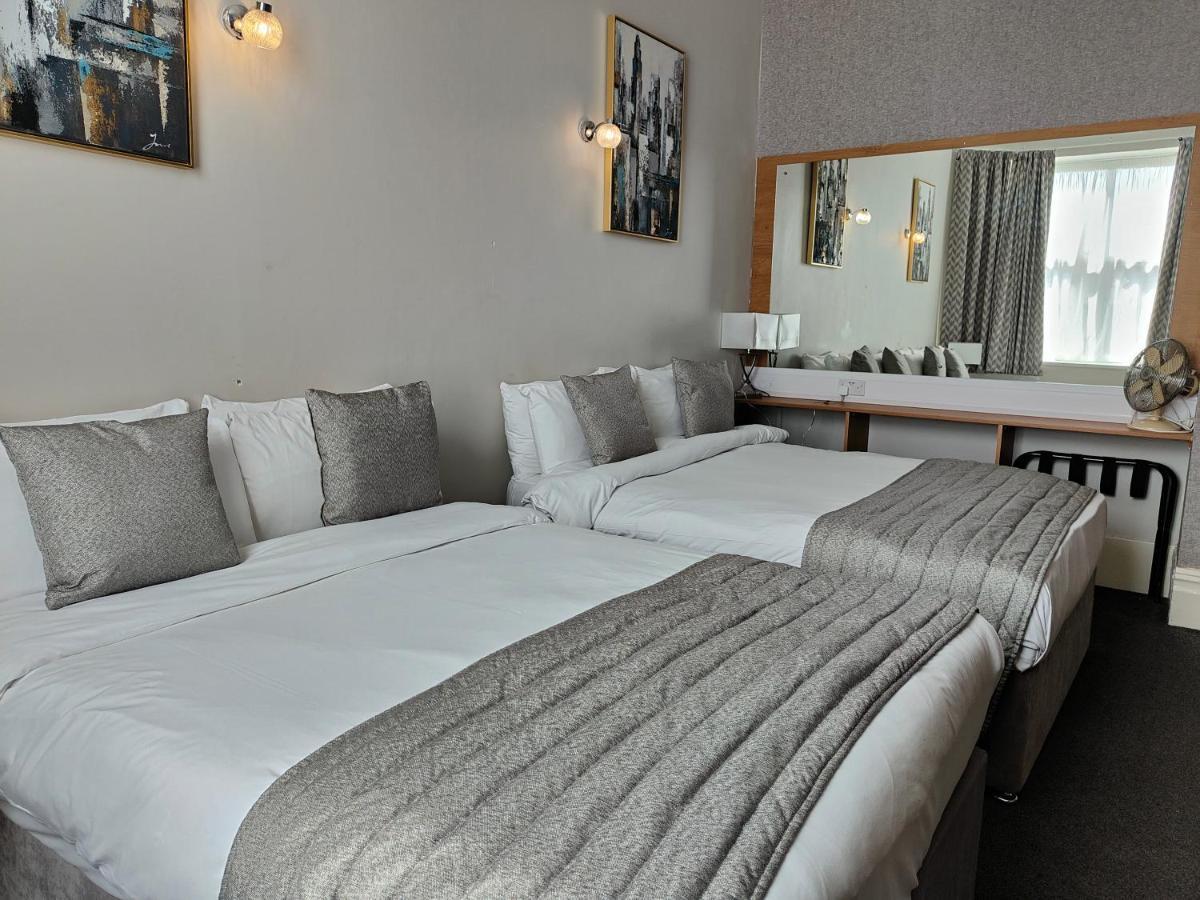 24-7 - The Old Victoria Hotel Newport (Gwent)
